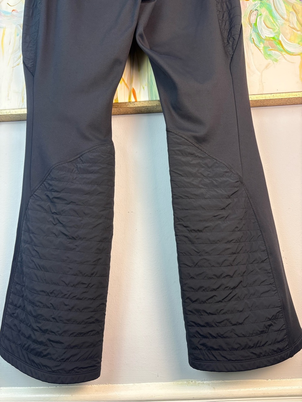 Athleta Peak Hybrid Fleece Pant Black Flare Leg Zip Pocket Size Large - Picture 9 of 10